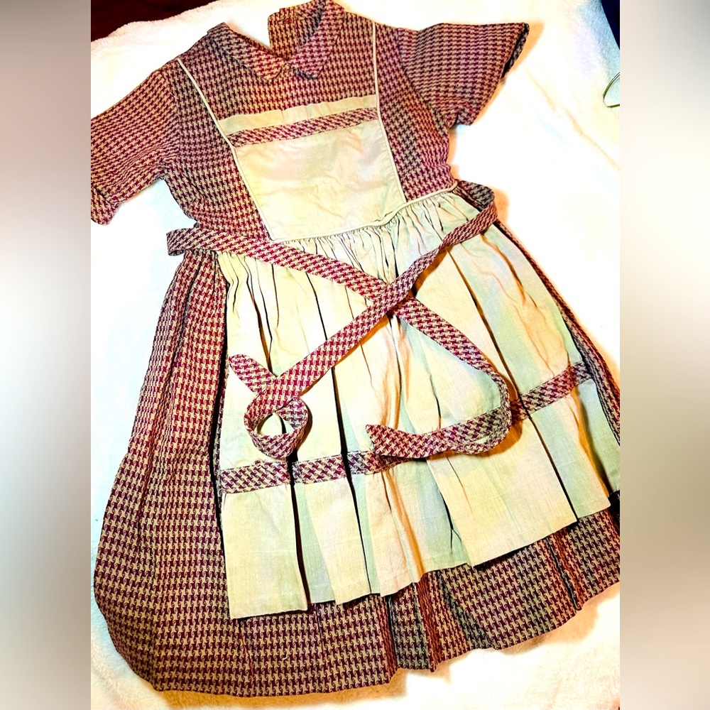 Vintage Kate Greenaway 1950’s dress size 4